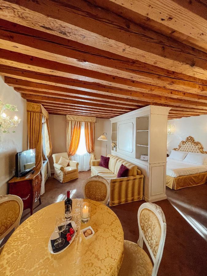 Ai Savi Di Venezia Apartment ภายนอก รูปภาพ